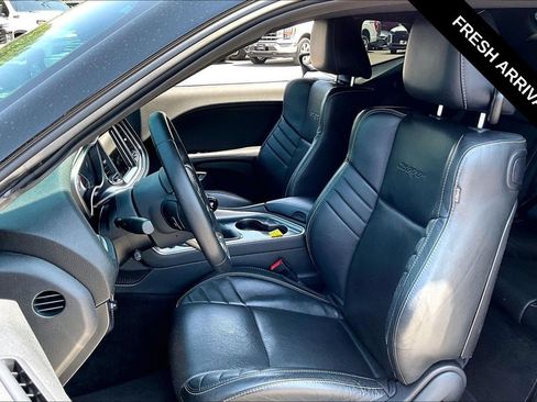 Used 2016 Dodge Challenger SRT Hellcat RWD image 20