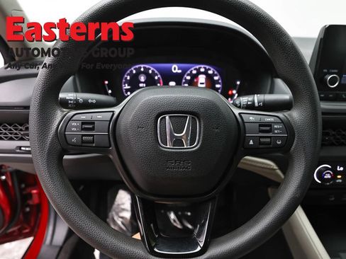Used 2023 Honda Accord LX image 10