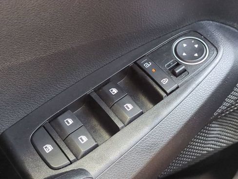 Used 2026 Kia Seltos LX FWD image 22