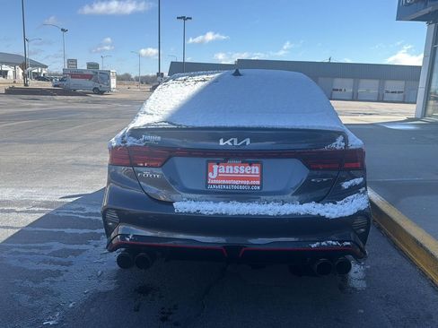 Used 2023 Kia Forte GT image 3
