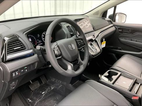 New 2026 Honda Odyssey Elite image 8