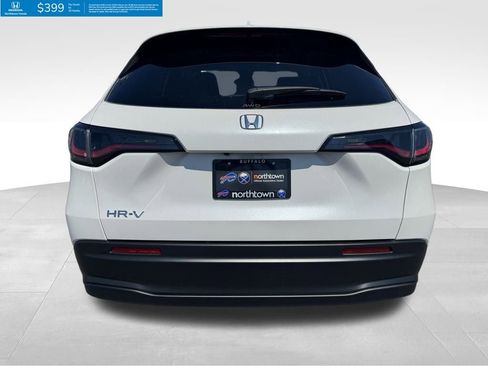 New 2026 Honda HR-V LX image 18