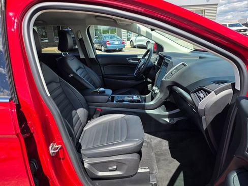 Used 2024 Ford Edge SEL w/ Convenience Package AWD/4WD image 11