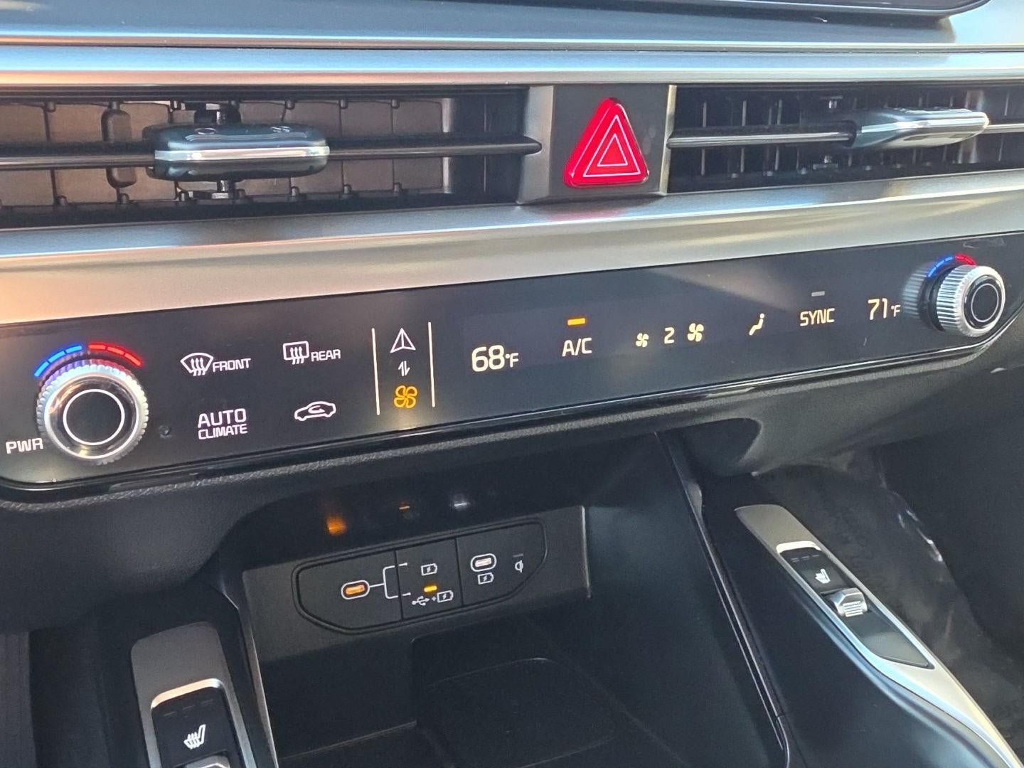Certified 2026 Kia Sorento S AWD/4WD image 32