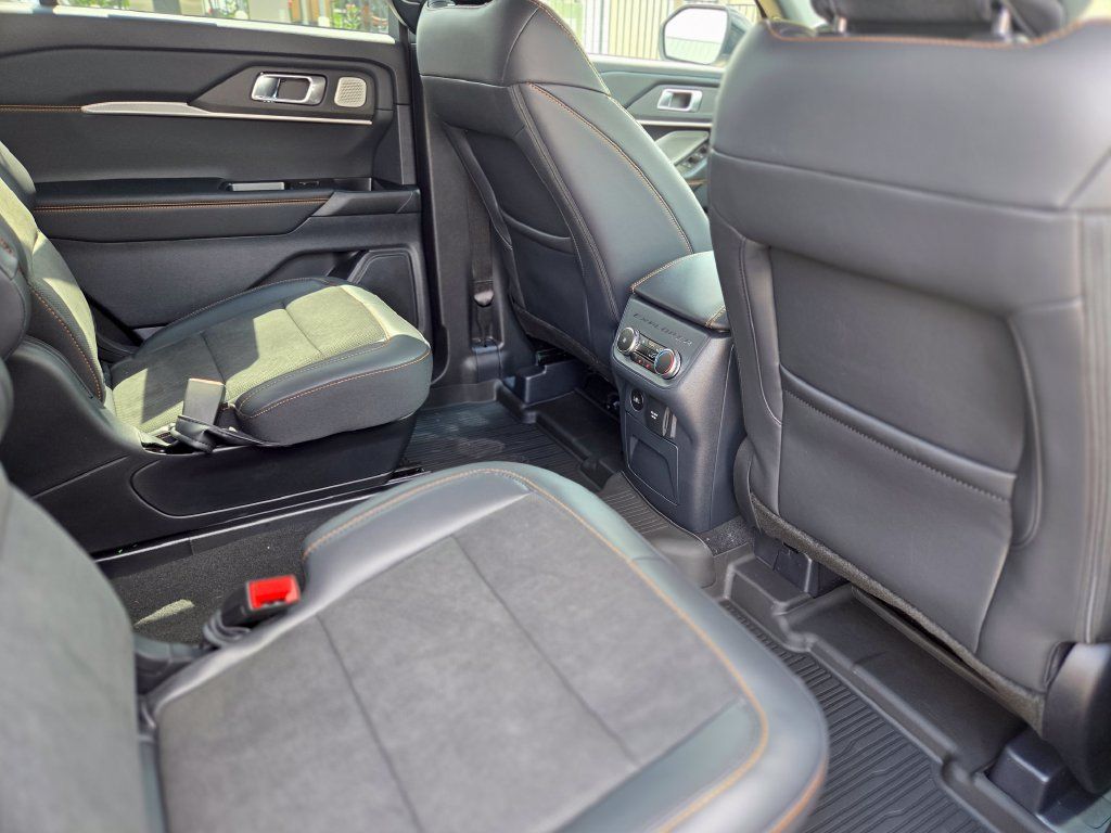 New 2027 Ford Explorer Tremor AWD/4WD image 11