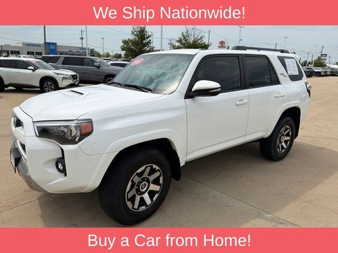 Used 2023 Toyota 4Runner TRD Off-Road Premium w/ Moonroof Package AWD/4WD image 8