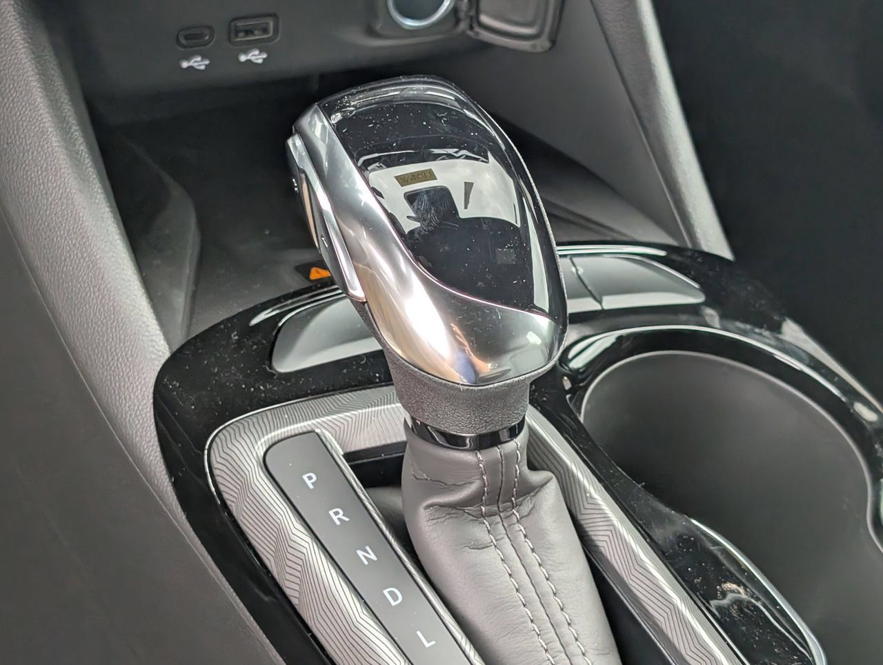 New 2026 Buick Envista Sport Touring w/ Convenience I Package FWD image 17