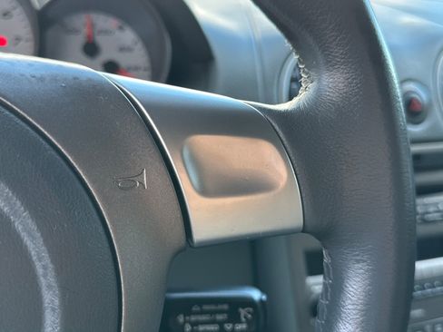 Used 2007 Porsche Cayman S RWD image 35
