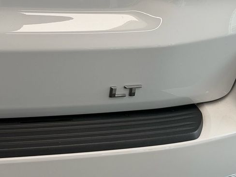 Certified 2024 Chevrolet Tahoe LT RWD image 12