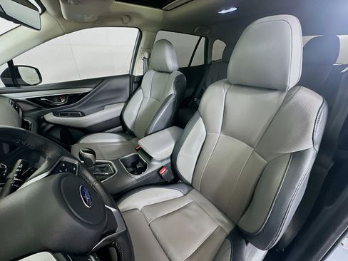 Used 2023 Subaru Outback Limited AWD/4WD image 13