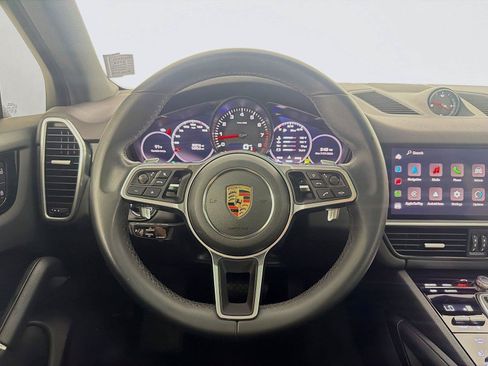 Certified 2023 Porsche Cayenne Platinum Edition AWD/4WD image 12