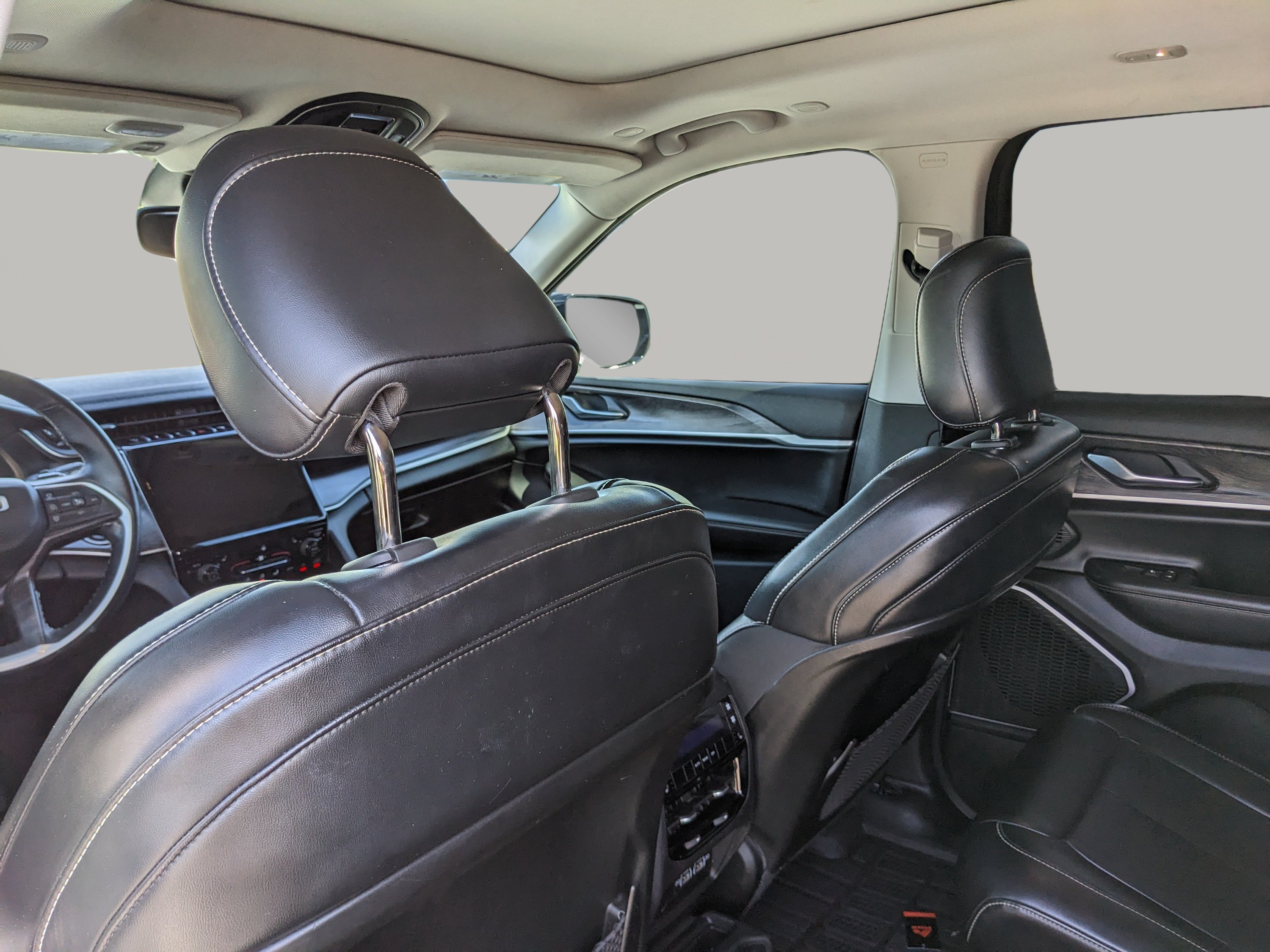 Used 2021 Jeep Grand Cherokee L Limited AWD/4WD image 19