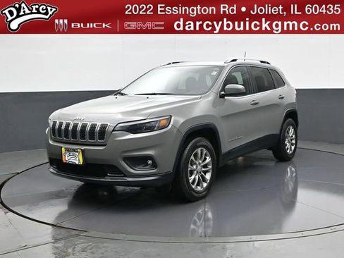 Used 2019 Jeep Cherokee Latitude Plus w/ Cold Weather Group AWD/4WD image 1