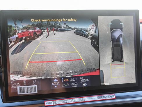 New 2025 Toyota 4Runner TRD Off-Road Premium image 26