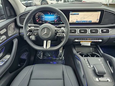 New 2026 Mercedes-Benz GLS 450 GLS 450 image 32