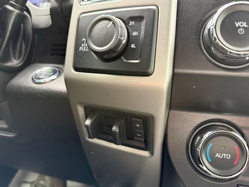 Used 2021 Ford F250 Lariat w/ Lariat Ultimate Package image 26