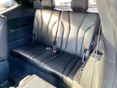 Used 2022 Acura MDX A-Spec image 6