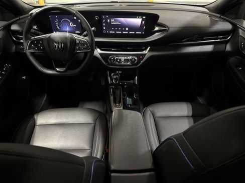 Used 2024 Buick Envista Sport Touring w/ Convenience I Package image 10