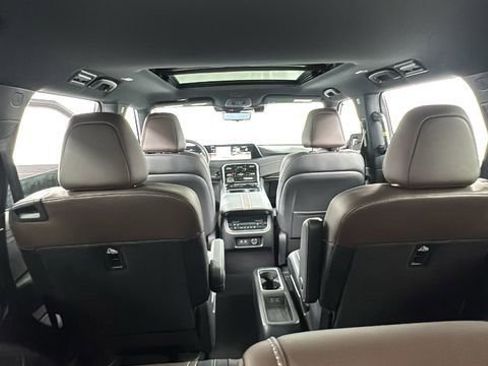 New 2026 Nissan Armada Platinum AWD/4WD image 19