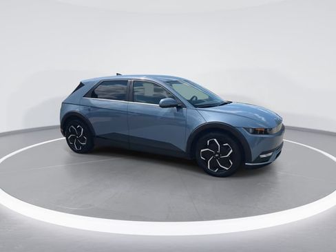 Certified 2023 Hyundai Ioniq 5 SEL w/ Cargo Package AWD/4WD image 2