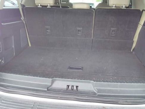 Used 2023 Ford Expedition Max Limited image 5