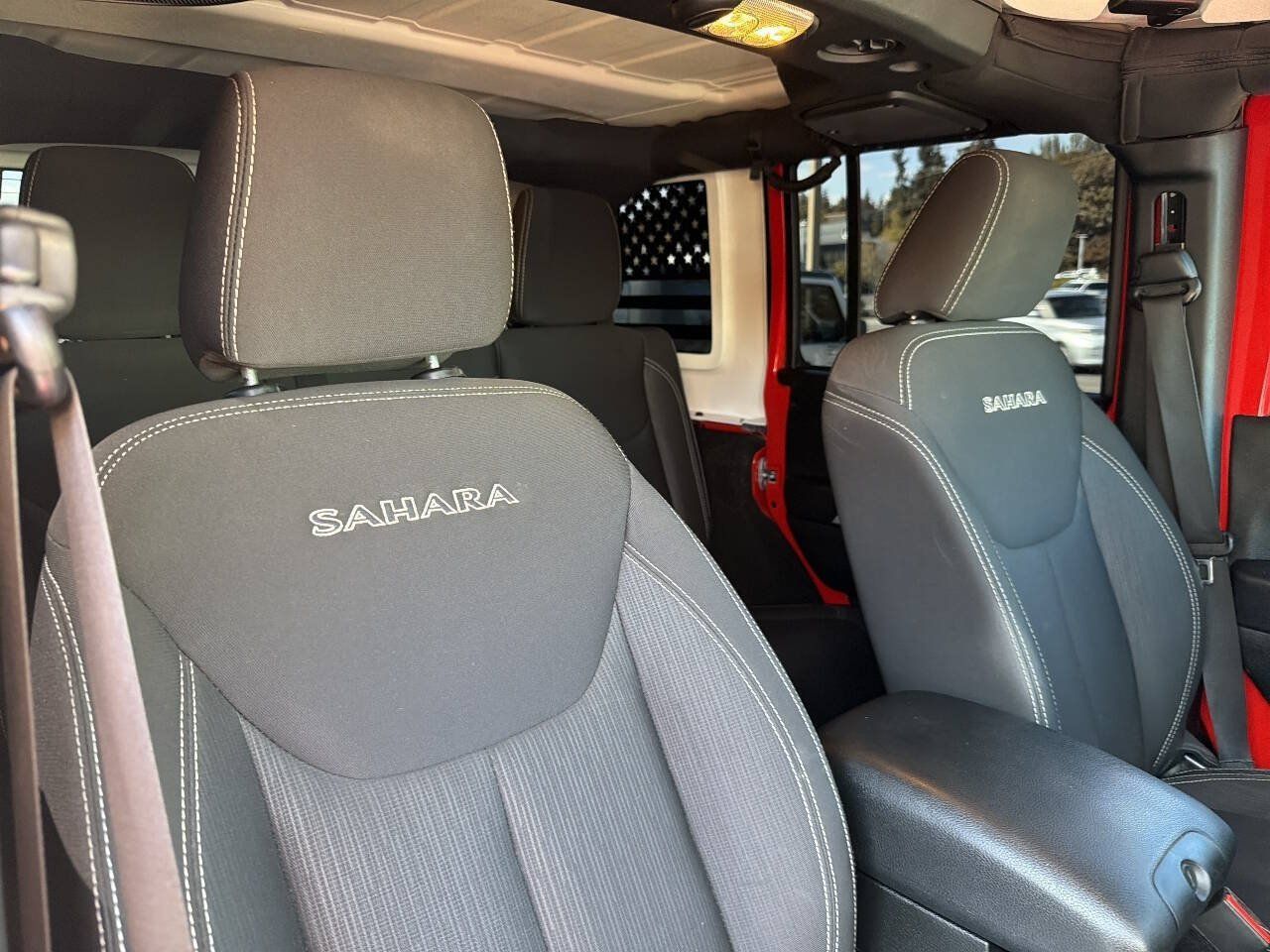 Used 2017 Jeep Wrangler Unlimited Sahara AWD/4WD image 20