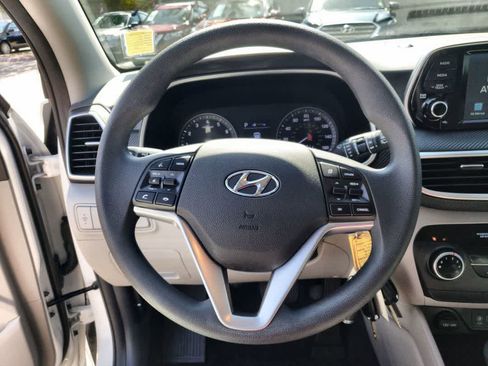 Used 2019 Hyundai Tucson SE image 14