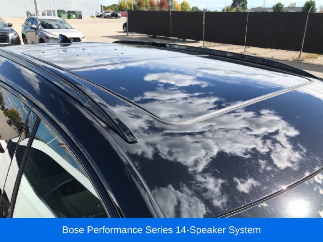 Certified 2025 Cadillac XT5 Sportv w/ LPO, Floor Liner Package AWD/4WD image 4