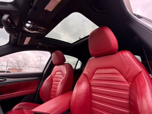 Used 2019 Alfa Romeo Stelvio Ti Sport w/ Quick Order Package 22S Sport image 20