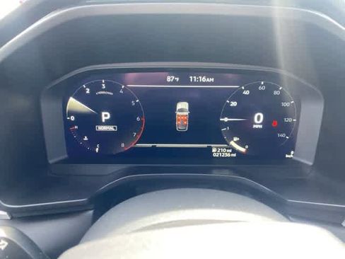 Used 2025 Mitsubishi Outlander SE FWD image 18