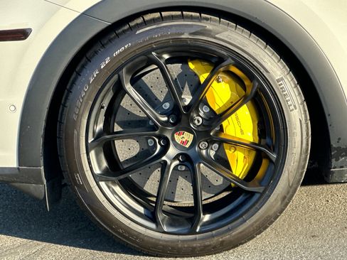 Used 2024 Porsche Cayenne Turbo GT image 33