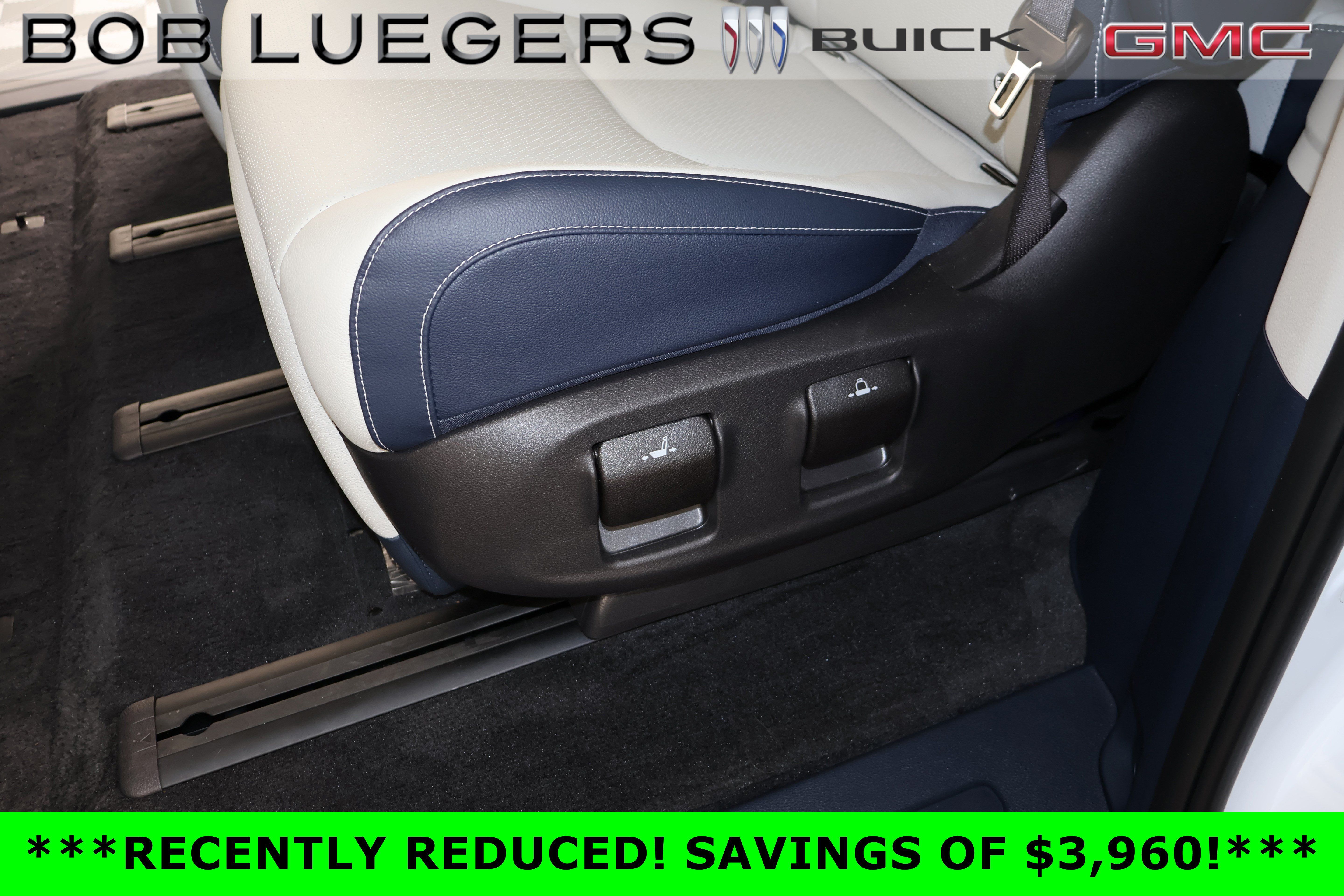 Used 2025 Kia Carnival SX Prestige FWD image 26