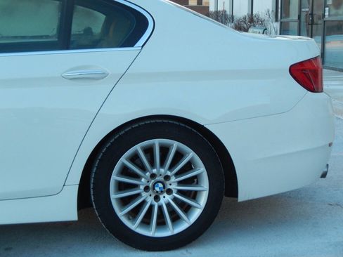 Used 2012 BMW 535i xDrive Sedan image 13