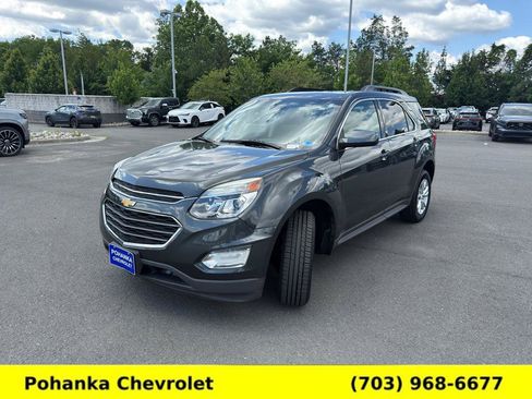 Used 2017 Chevrolet Equinox LT AWD/4WD image 3