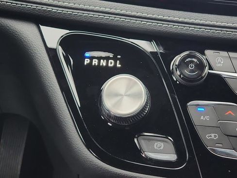 New 2026 Chrysler Pacifica Select image 14