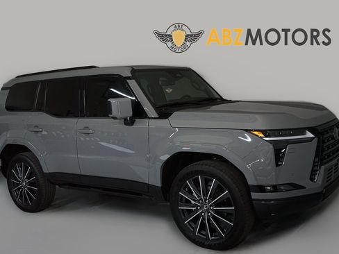 Used 2025 Lexus GX 550 image 1