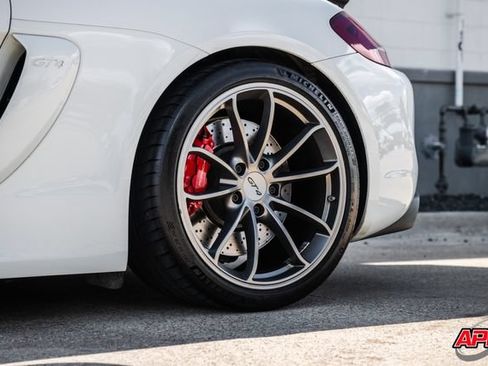 Used 2016 Porsche Cayman GT4 RWD image 65