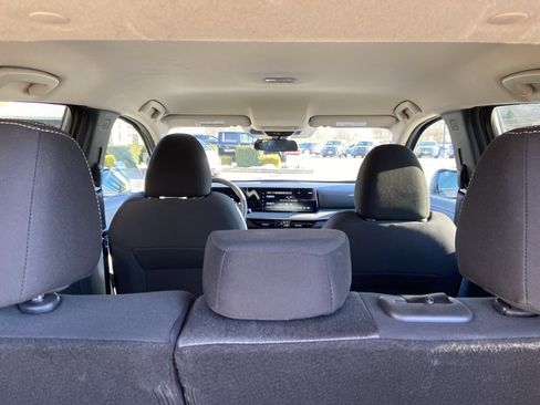 Used 2025 Nissan Kicks SV image 27