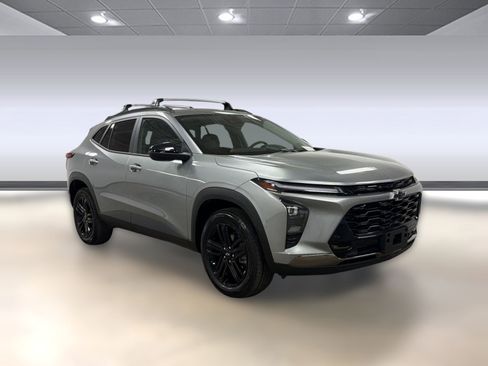 Certified 2024 Chevrolet Trax ACTIV w/ Driver Confidence Package image 6