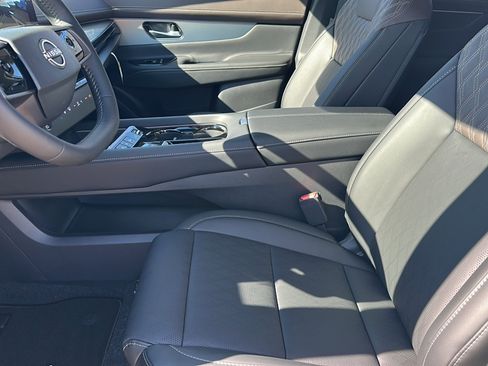 New 2026 Nissan Murano Platinum image 10