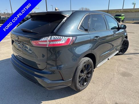 Used 2022 Ford Edge SE w/ Black Appearance Package image 10