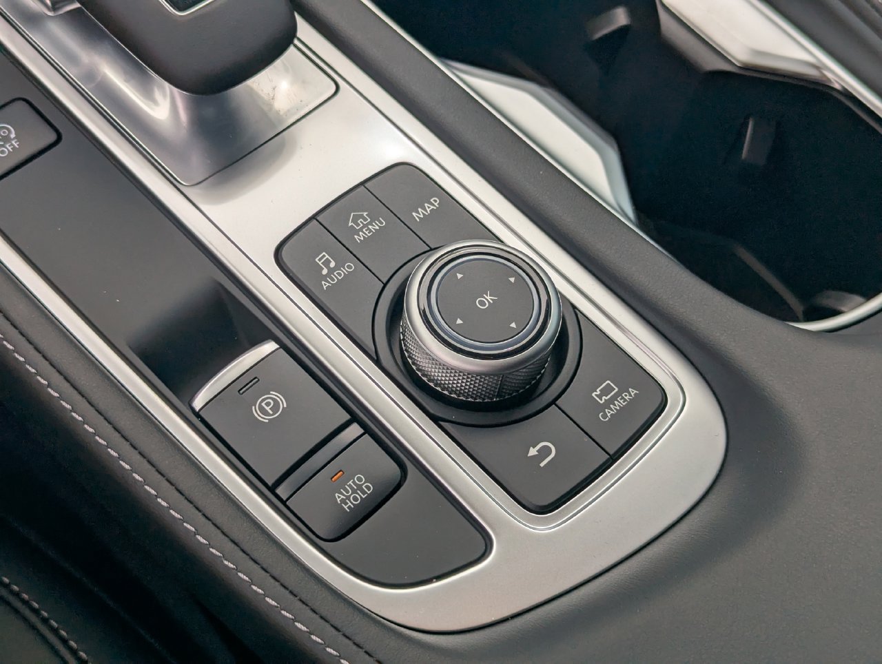 New 2027 INFINITI QX60 Luxe FWD image 23