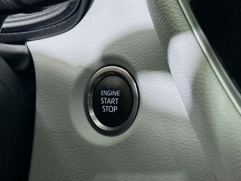 Used 2024 Toyota Corolla SE FWD image 20