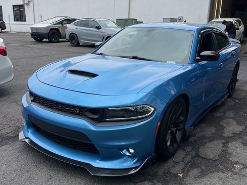 Used 2023 Dodge Charger Scat Pack RWD image 4