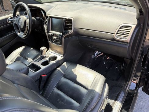 Used 2017 Jeep Grand Cherokee Limited RWD image 13