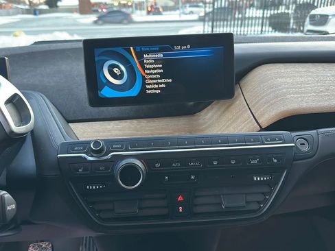 Used 2014 BMW i3 w/ Range Extender image 11