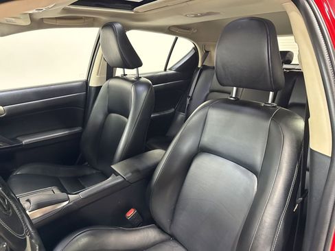 Used 2017 Lexus CT 200h w/ Navigation System Package image 30