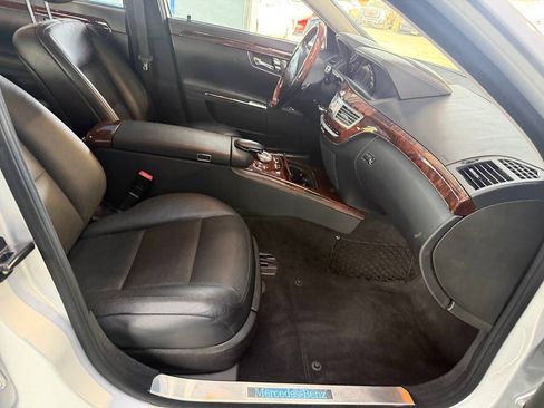 Used 2012 Mercedes-Benz S 550 4MATIC image 20