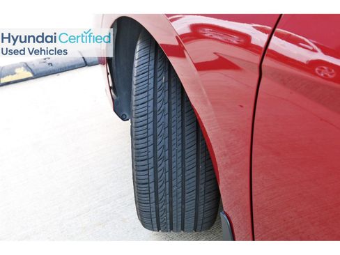 Certified 2025 Hyundai Elantra Sport FWD image 31