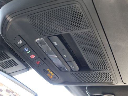 New 2026 Chevrolet Equinox LT w/ Convenience Package II image 36